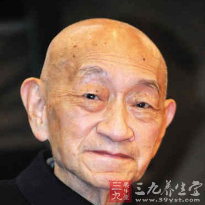 吳清源正是做到了“不以物喜，不以己悲”