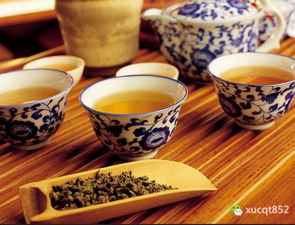 老中醫提醒，這8種茶千萬別喝，不能養生還致??！