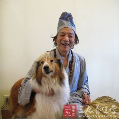 “做一個演員，如果到了80歲，我還能演下去，這就是幸福?！边@就是游本昌追求健康的最大動力