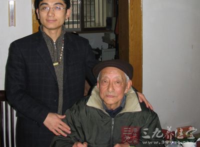 干祖望，現今98歲的高壽，是我國十大有名的老中醫之一，他退休在中南海，是我國最有權威的