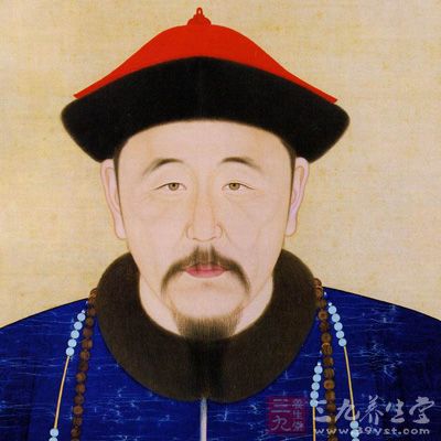 雖然康熙帝一生都在忙碌之中，每天都要治理朝政，但也正是因為這樣，他才明白自己身體體質的重要性