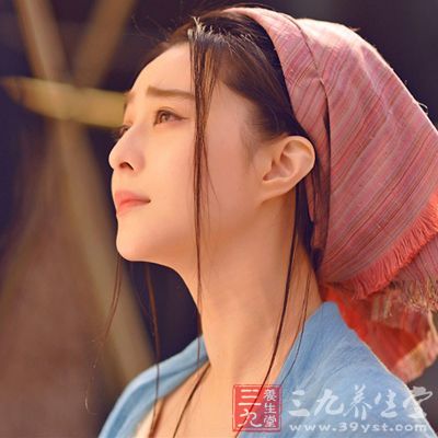 這樣的偉大胸襟，連男人都很難做到，更何況武則天只是一個女人，這就足見她的不一般
